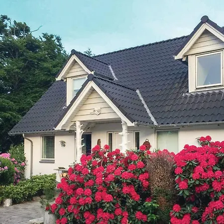 4 Bedroom Pet Friendly In Σπίτι διακοπών *